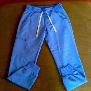 Figs Women’s Scrub Pants, petite